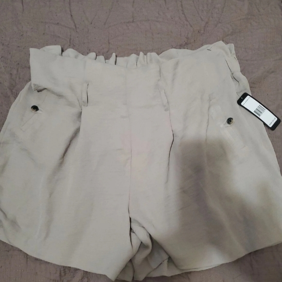 High waited shorts - Picture 4 of 5